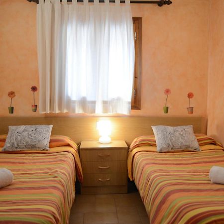 Hostal La Cuineta De Cal Triuet Gósol Exterior foto